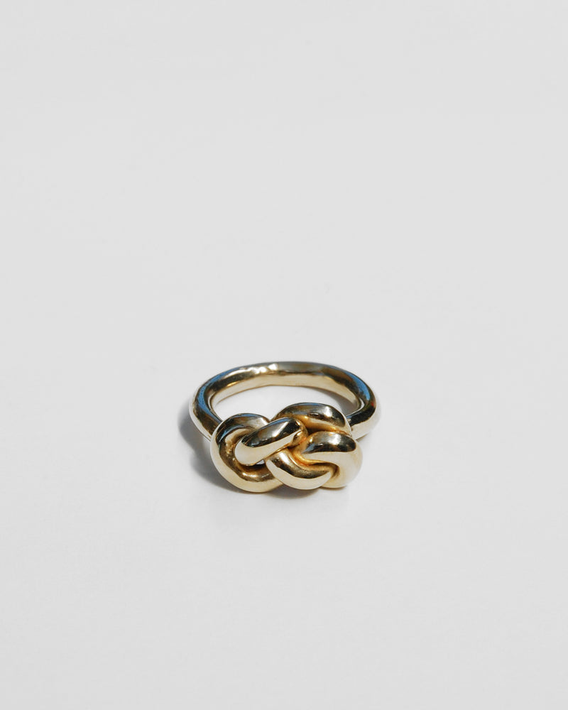 Large Knot Ring