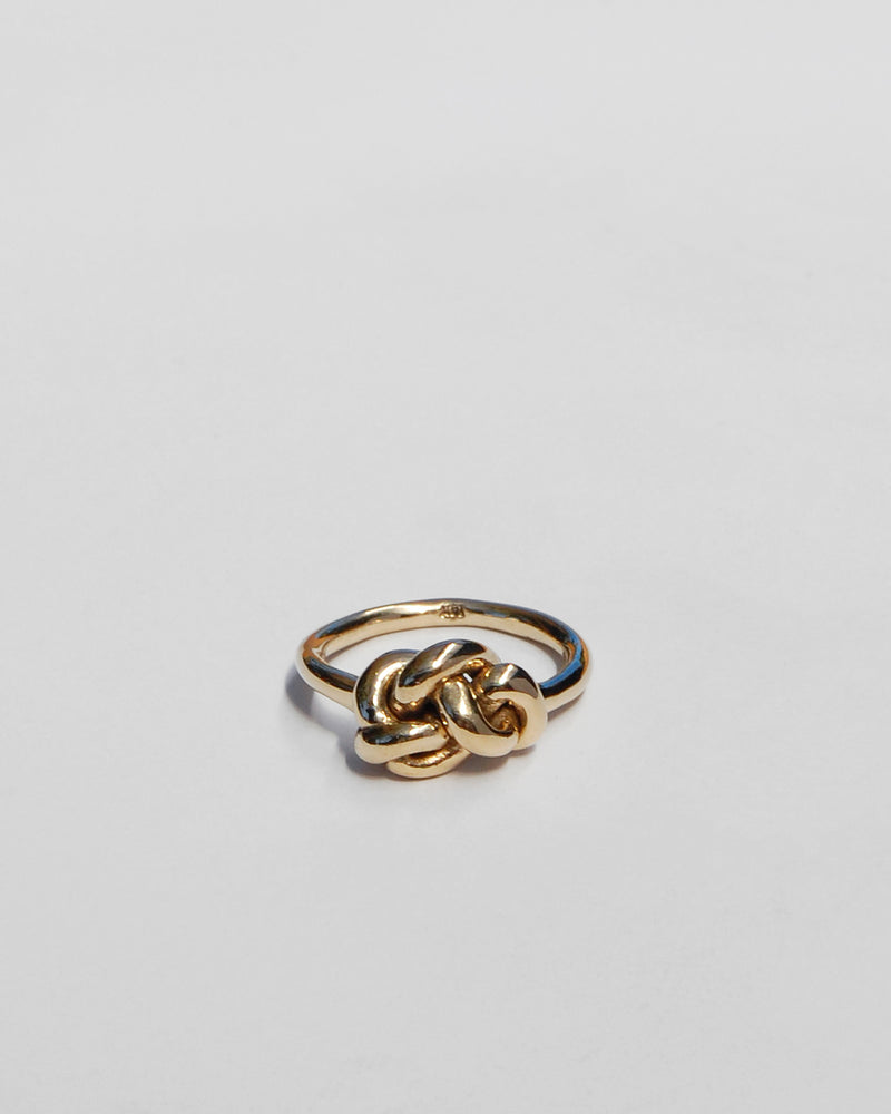 Large Knot Ring in Gold