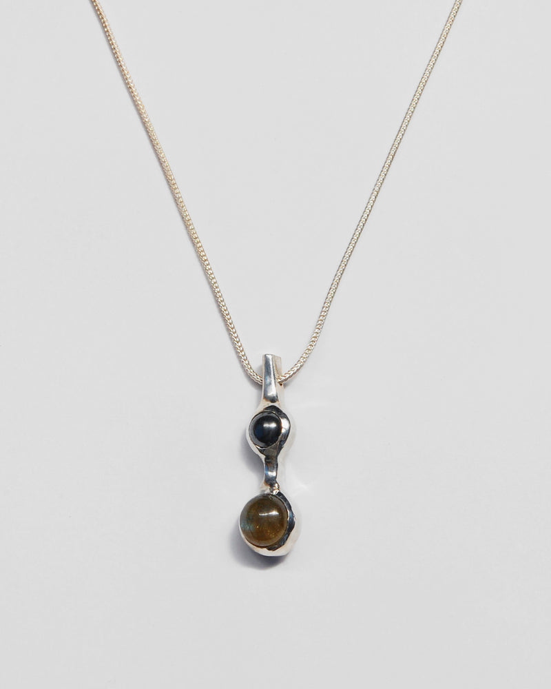 Soror Necklace in Labradorite and Hematite