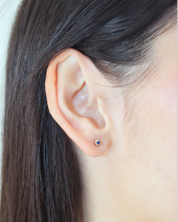 Domi Studs with Sapphire